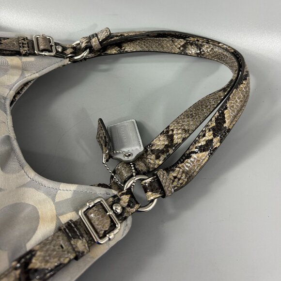 Coach # 17689 Limited Edition Madison OP Art Sateen Maggie Shoulder Bag - Picture 11 of 15